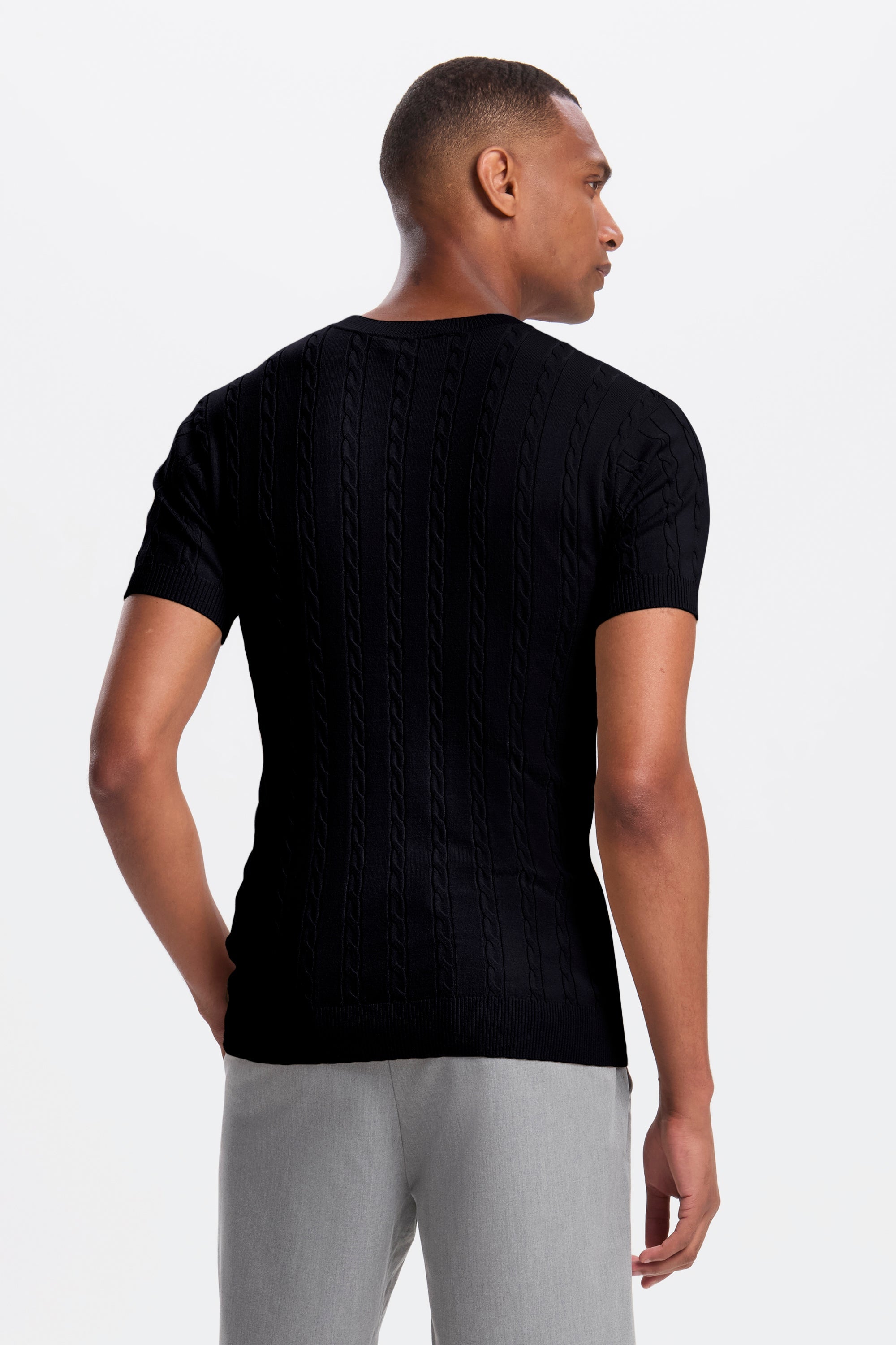 THE CABLE SHORT SLEEVE T-SHIRT - Black