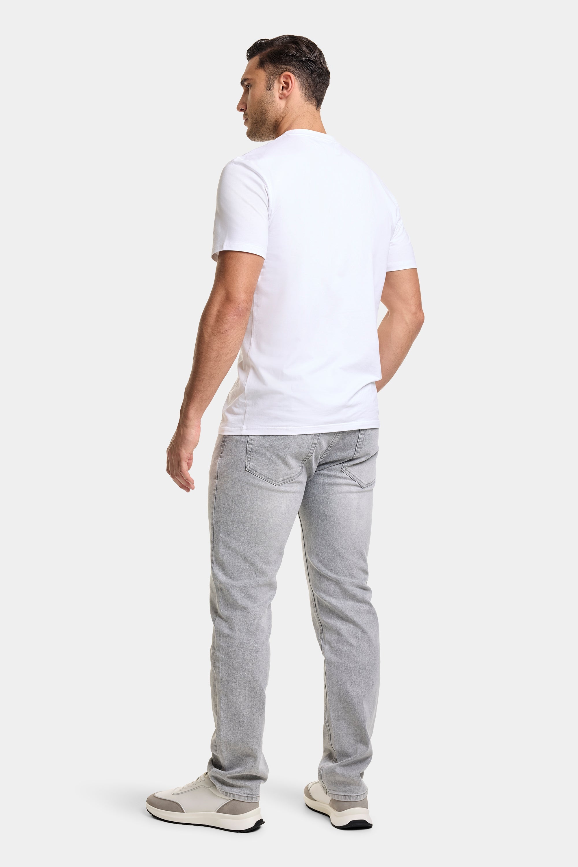 THE MATTEO SLIM JEANS